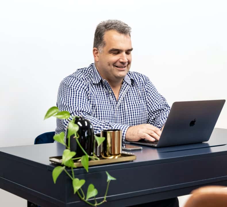 RTO consultant in Gold Coast office
